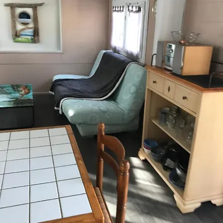 Mobil St Martin De 1980 Ideal Pour Passer Un Bon Moment Au Bord De La