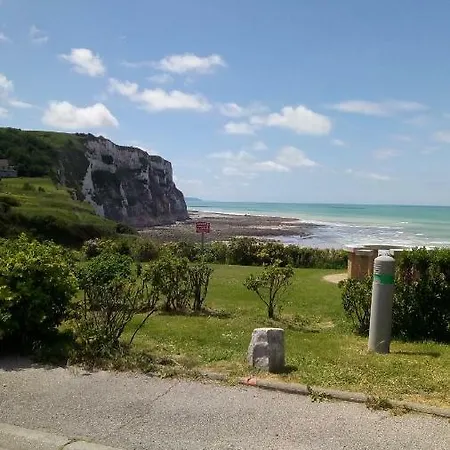 Mobil St Martin De 1980 Ideal Pour Passer Un Bon Moment Au Bord De La Saint-Martin-en-Campagne